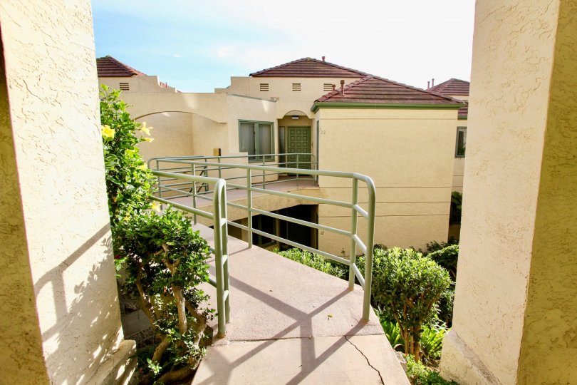 A terrific walkway at the La Jolla City Club with scenery.
