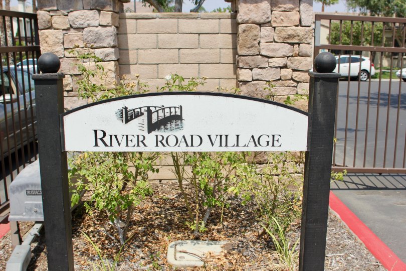 River Road Village Condos, Lofts & Townhomes For Sale River Road
