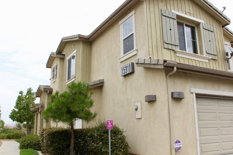 Aspen Hills Condos, Lofts & Townhomes For Sale Aspen Hills Real