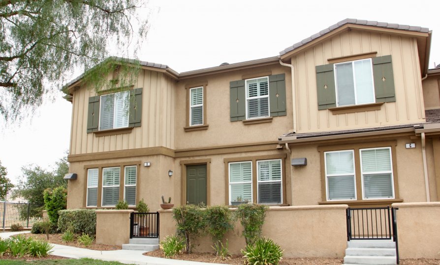 Iris Landing Condos, Lofts & Townhomes For Sale Iris Landing Real