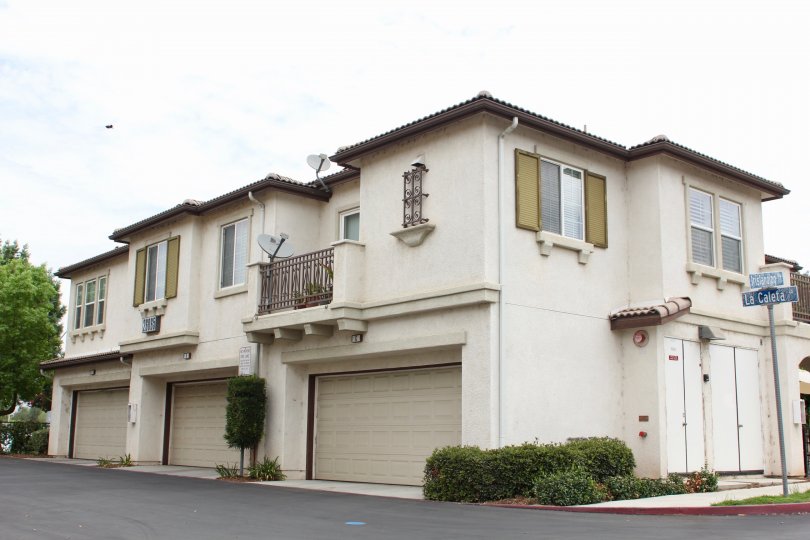 Iris Landing Condos, Lofts & Townhomes For Sale Iris Landing Real