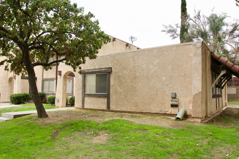 Lakeview Sunnymead Condos, Lofts & Townhomes For Sale Lakeview