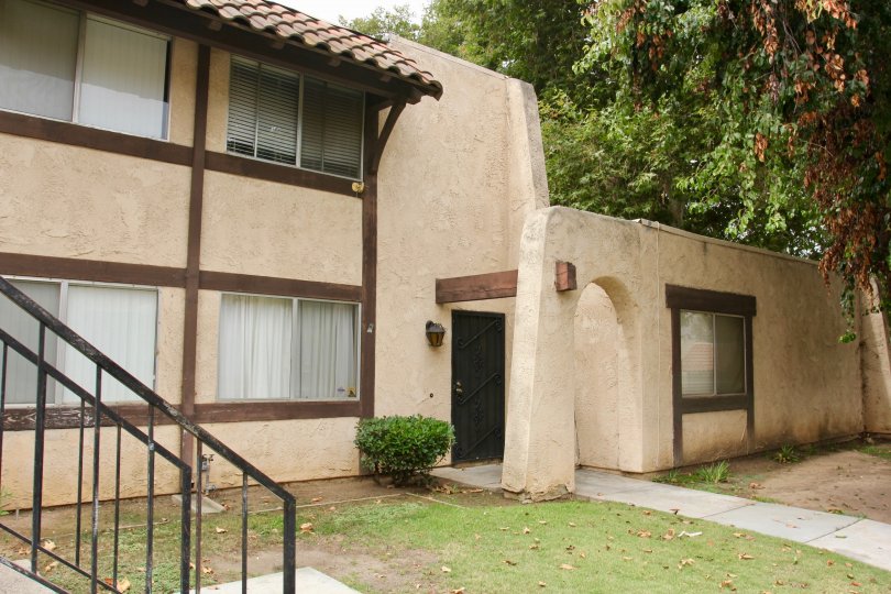 Lakeview Sunnymead Condos, Lofts & Townhomes For Sale Lakeview