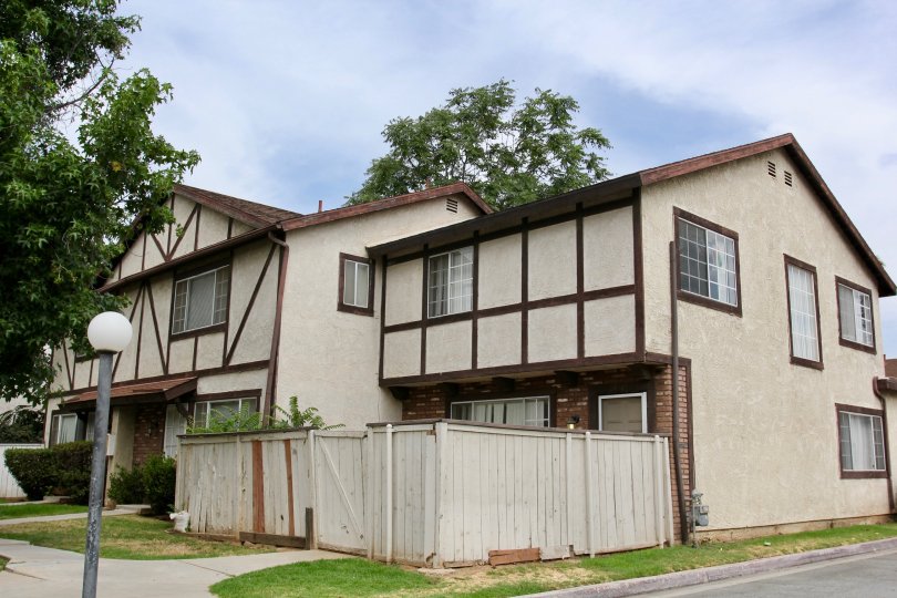 Woodland Villas Condos, Lofts & Townhomes For Sale Woodland Villas Real Estate Woodland