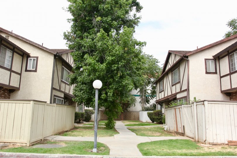 Woodland Villas Condos, Lofts & Townhomes For Sale Woodland Villas Real Estate Woodland