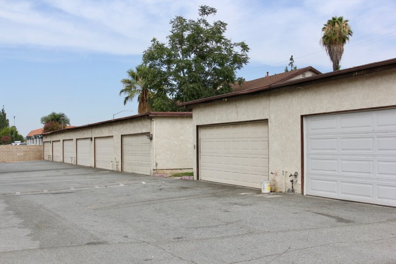 Woodland Villas Condos, Lofts & Townhomes For Sale Woodland Villas Real Estate Woodland