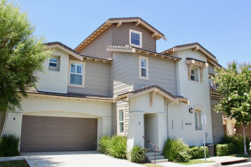 Amberwalk at Ivy Condos, Lofts & Townhomes For Sale Amberwalk at Ivy