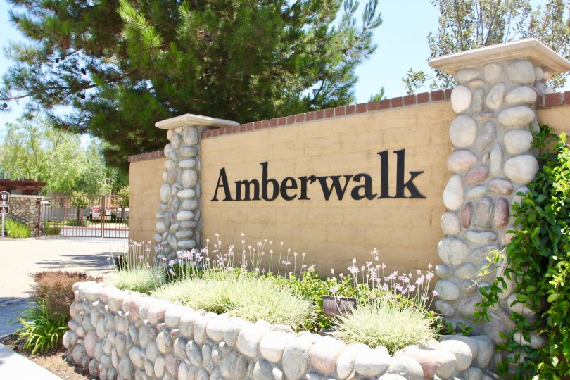 Amberwalk at Ivy Condos, Lofts & Townhomes For Sale Amberwalk at Ivy