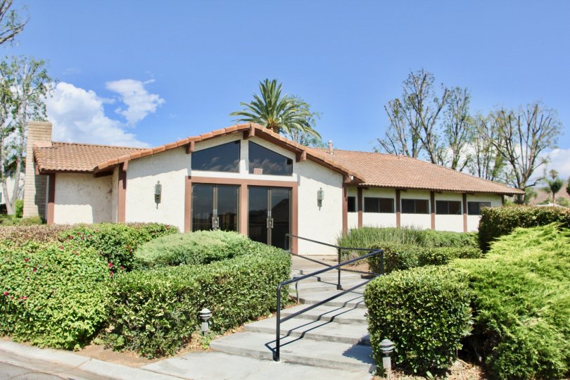 Orangewood Villas Condos, Lofts & Townhomes For Sale Orangewood