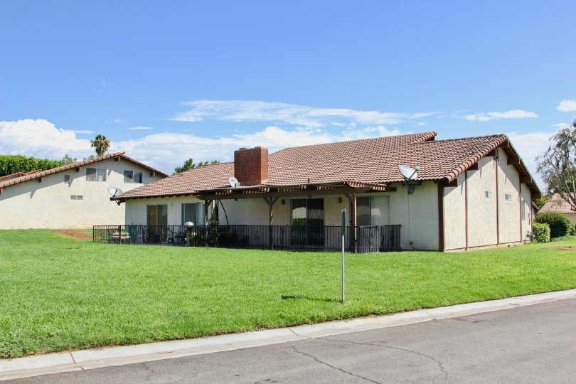 Orangewood Villas Condos, Lofts & Townhomes For Sale Orangewood