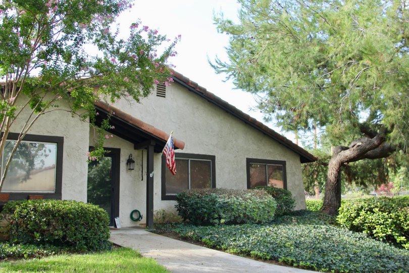 Victoria Village Condos, Lofts & Townhomes For Sale Victoria Village