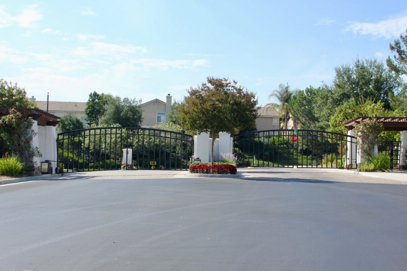 Fairways at Redhawk Condos, Lofts & Townhomes For Sale Fairways at Redhawk Real Estate