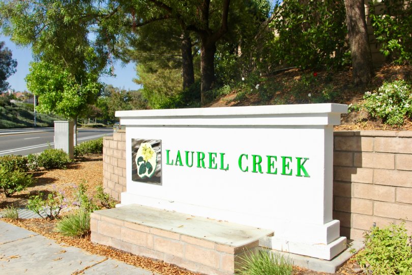 Laurel Creek Condos, Lofts & Townhomes For Sale Laurel Creek Real