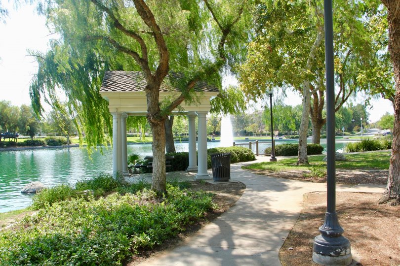 Savannah at Harveston Condos, Lofts & Townhomes For Sale Savannah at Harveston Real Estate