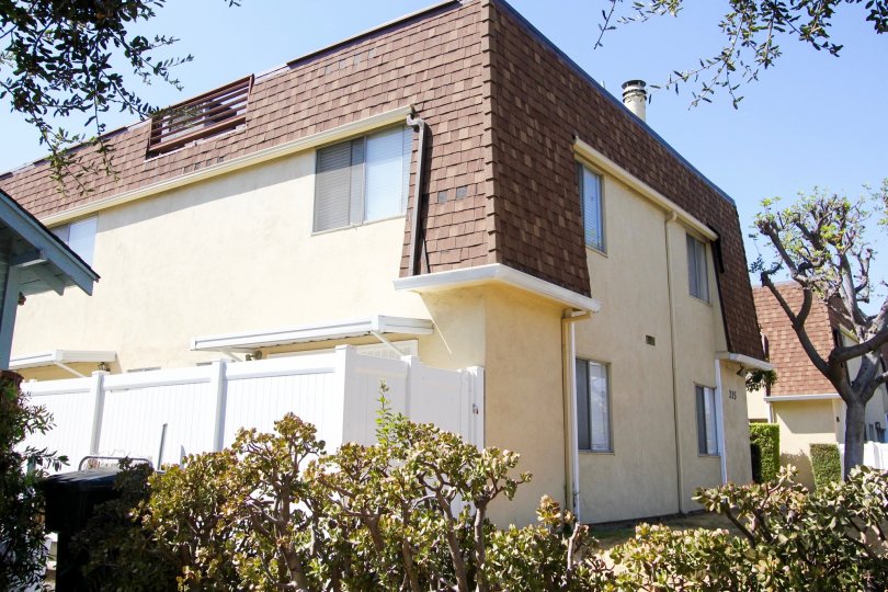 Alhambra Villas Condos, Lofts & Townhomes For Sale Alhambra Villas