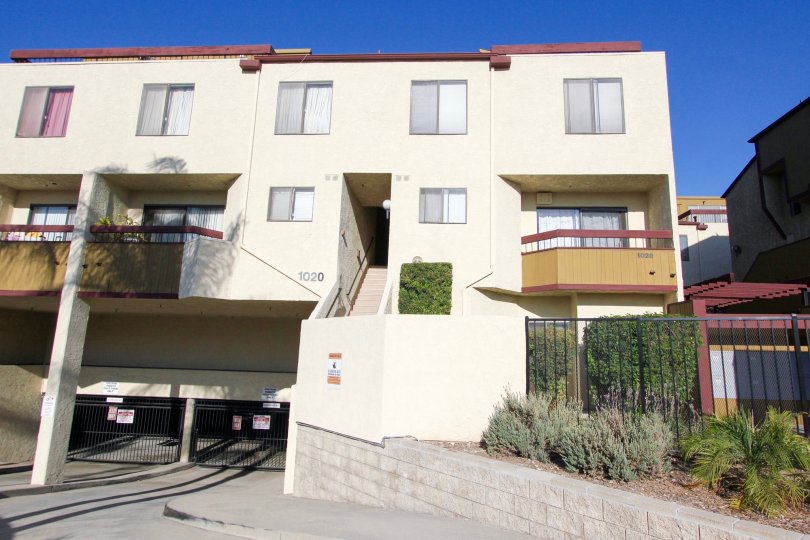 Marengo Manor Condos, Lofts & Townhomes For Sale Marengo Manor Real