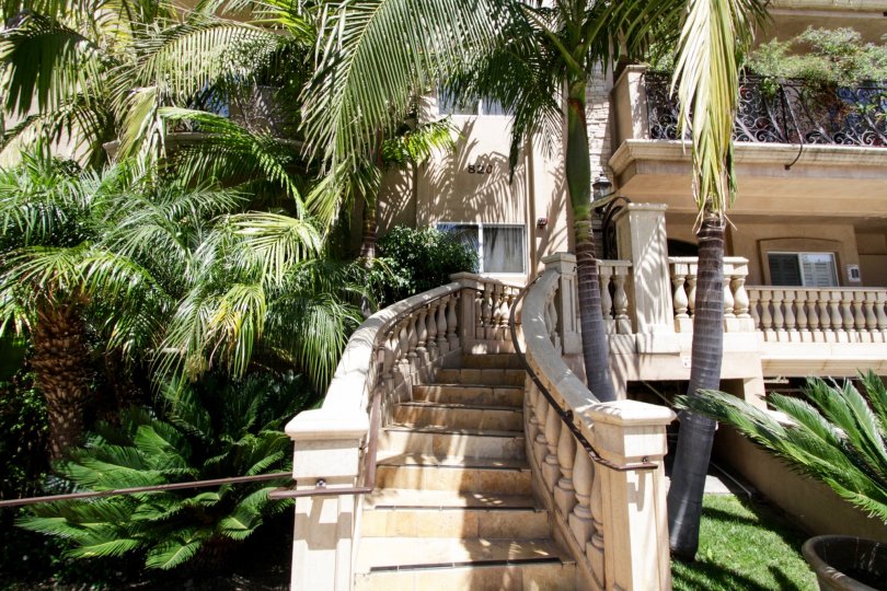 Bedford Villas Condos, Lofts & Townhomes For Sale Bedford Villas Real