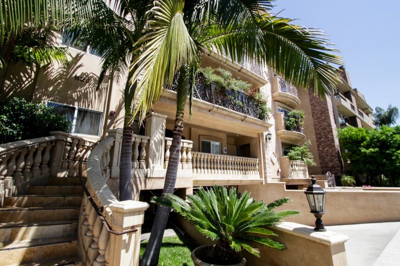 Bedford Villas Condos, Lofts & Townhomes For Sale Bedford Villas Real