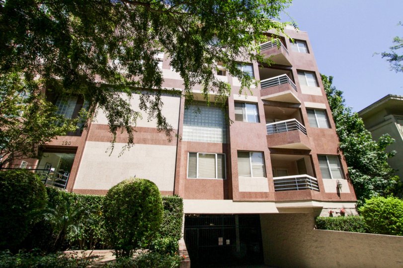 Crescent Townhouse Condos, Lofts & Townhomes For Sale Crescent Townhouse Real Estate