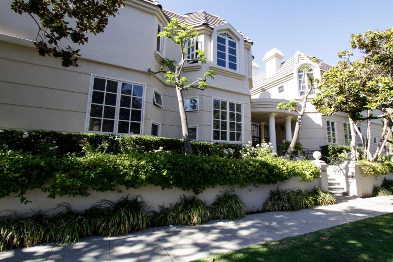 Dayton Way Condos, Lofts & Townhomes For Sale Dayton Way Real Estate