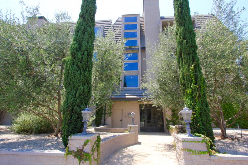 Doheny Park Terrace Condos, Lofts & Townhomes For Sale Doheny Park