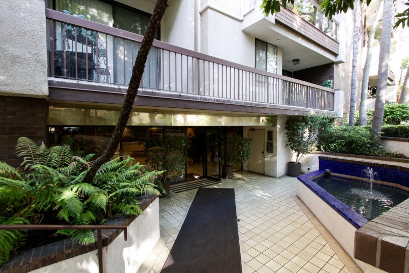 Royal Palms Gardens Condos, Lofts & Townhomes For Sale Royal Palms