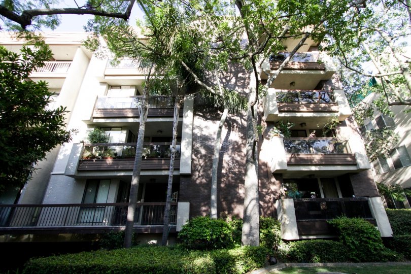 Royal Palms Gardens Condos, Lofts & Townhomes For Sale Royal Palms