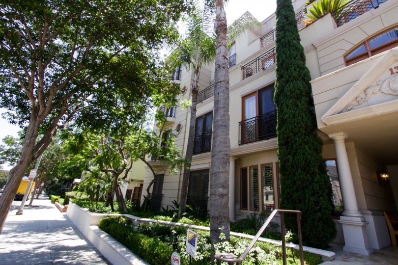 Spalding Peninsula Condos, Lofts & Townhomes For Sale Spalding