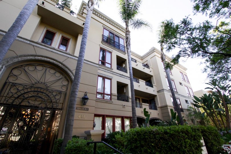 The Oakhurst Condos, Lofts & Townhomes For Sale The Oakhurst Real