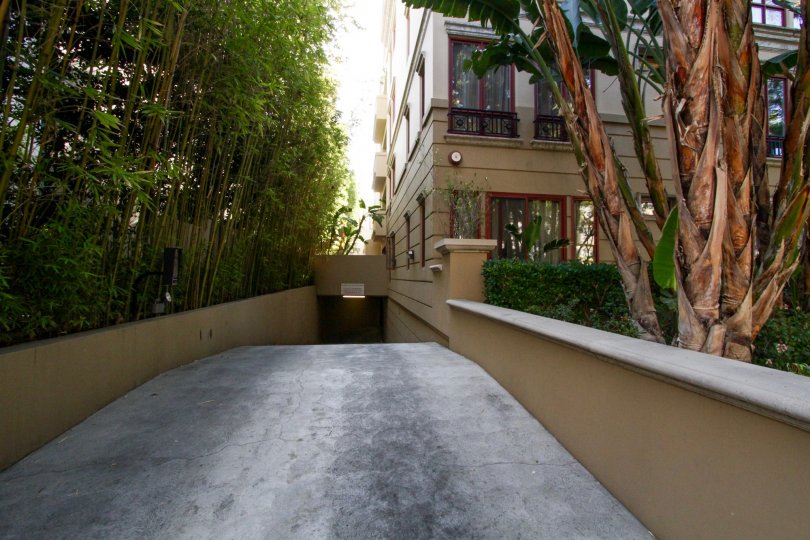 The Oakhurst Condos, Lofts & Townhomes For Sale The Oakhurst Real