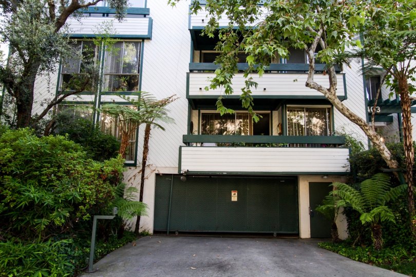 Villa Oakhurst Condos, Lofts & Townhomes For Sale Villa Oakhurst Real