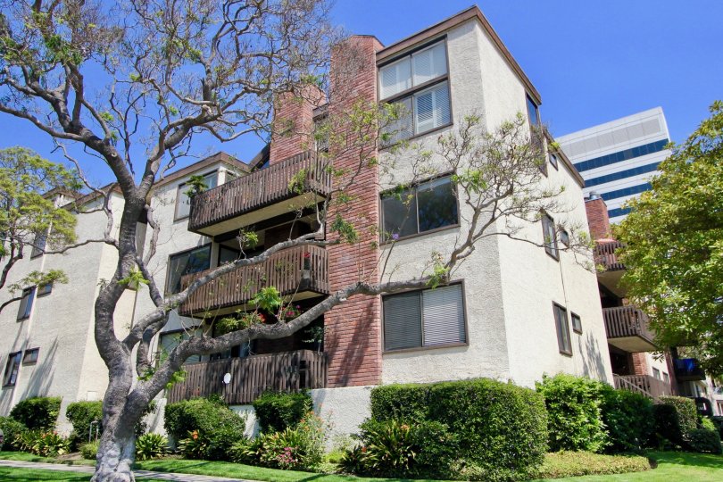 12124 Goshen Condos, Lofts & Townhomes For Sale 12124 Goshen Real