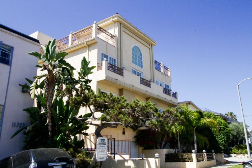 Brentwood Mayfield Condos, Lofts & Townhomes For Sale Brentwood