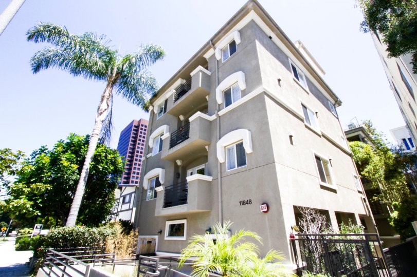 Goshen Avenue Condos Condos, Lofts & Townhomes For Sale Goshen Avenue