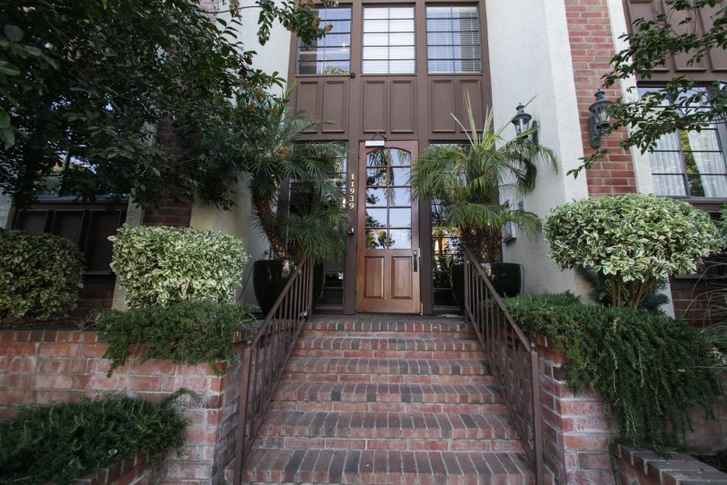 Brentwood Place Condos, Lofts & Townhomes For Sale Brentwood Place