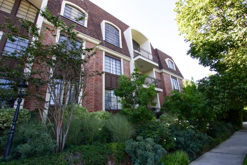 Brentwood Place Condos, Lofts & Townhomes For Sale Brentwood Place Real Estate Brentwood