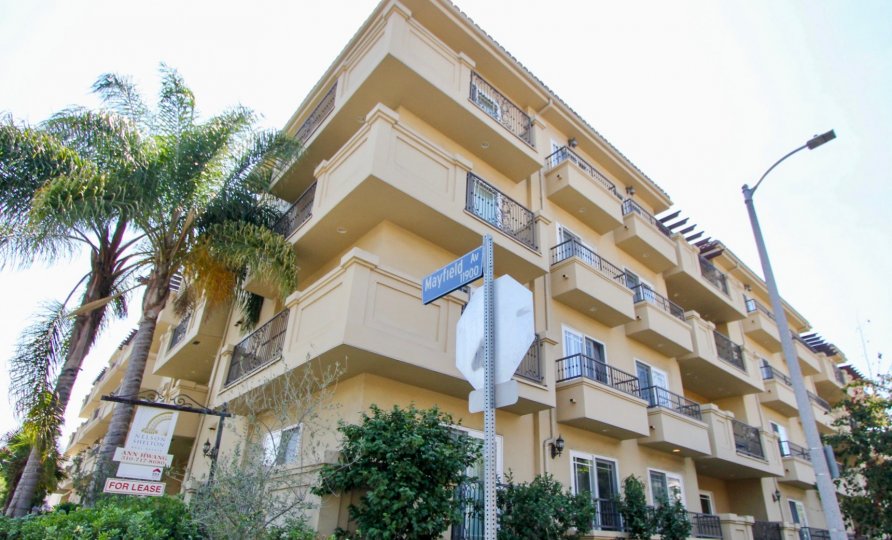 Mayfield Villa Condos, Lofts & Townhomes For Sale Mayfield Villa Real