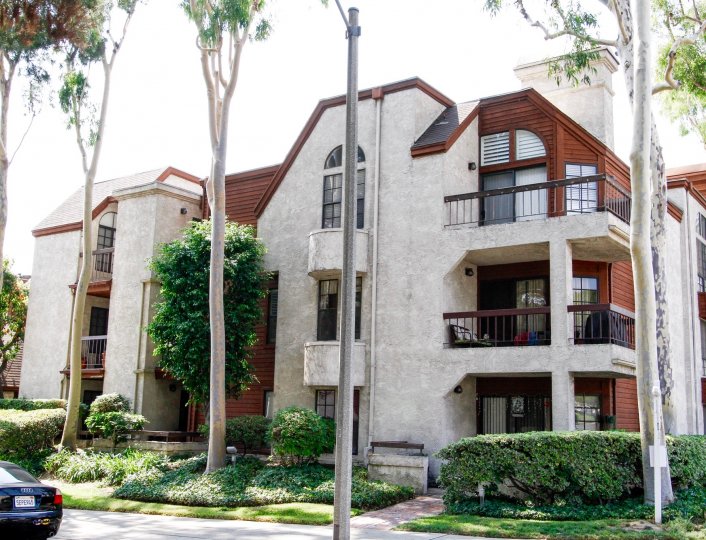 Bethany Woods North Condos, Lofts & Townhomes For Sale Bethany Woods North Real Estate