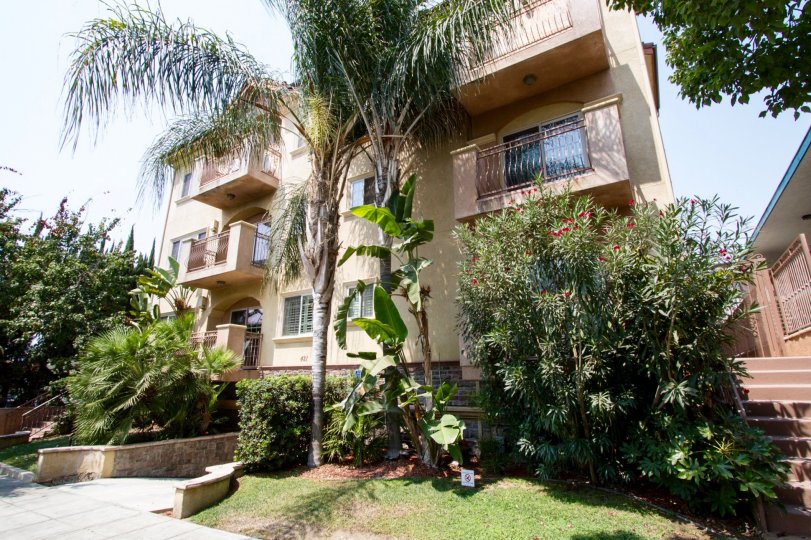 Burbank View Condos, Lofts & Townhomes For Sale Burbank View Real