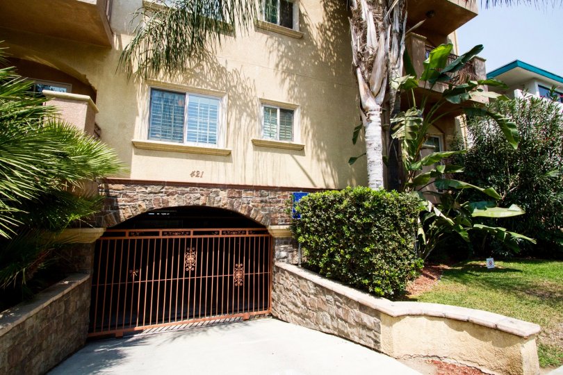 Burbank View Condos, Lofts & Townhomes For Sale Burbank View Real
