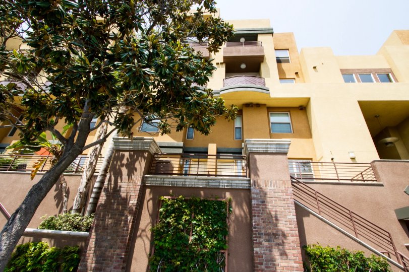 Condo Burbank Ca