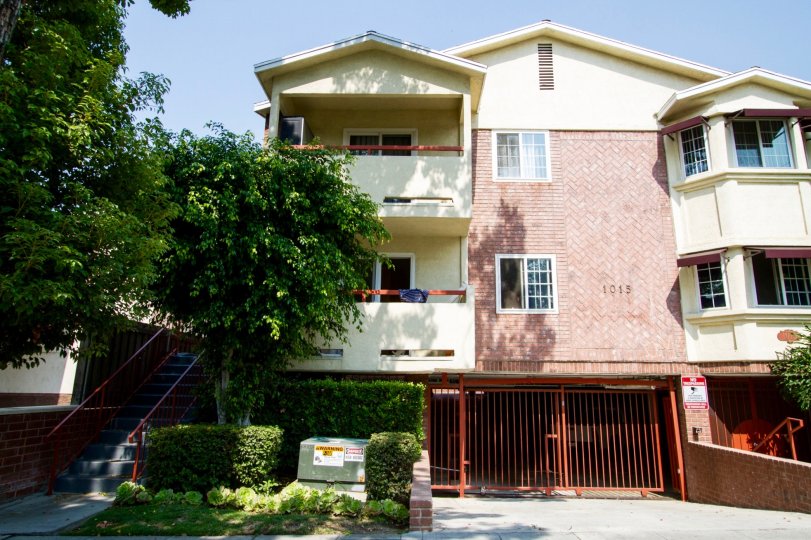 Metro Walk Condos, Lofts & Townhomes For Sale Metro Walk Real Estate Metro Walk, Burbank CA