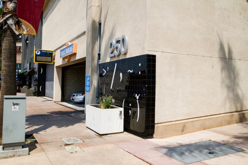 The Burbank Collection Condos, Lofts & Townhomes For Sale The Burbank