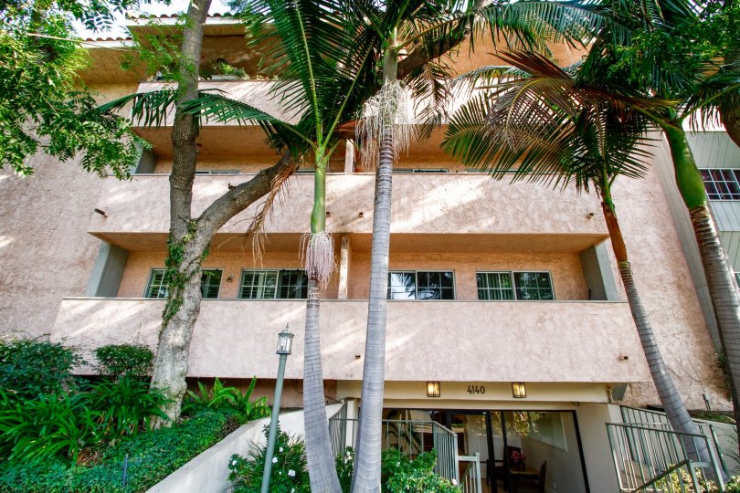 Toluca Lakeside Terrace Condos, Lofts & Townhomes For Sale Toluca