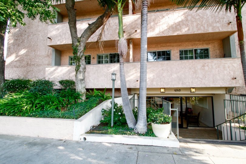 Toluca Lakeside Terrace Condos, Lofts & Townhomes For Sale Toluca