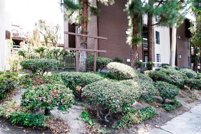 Woodside Manor Condos, Lofts & Townhomes For Sale Woodside Manor Real Estate Woodside Manor