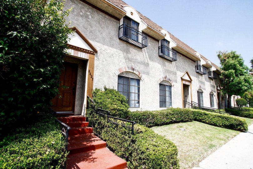 Aetna Manor Condos, Lofts & Townhomes For Sale Aetna Manor Real