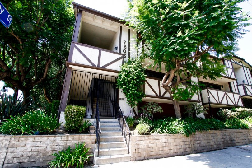 Jordan Estates Condos, Lofts & Townhomes For Sale Jordan Estates Real