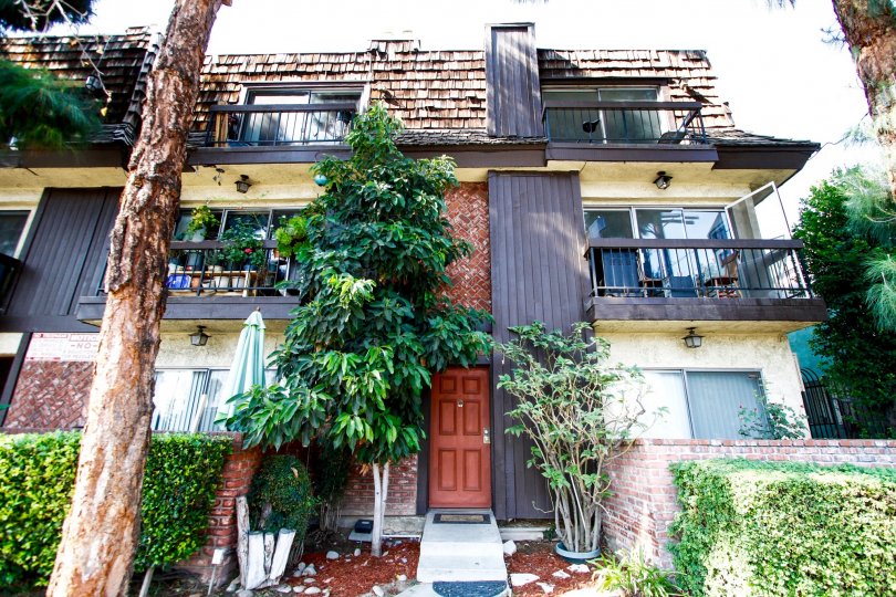 Roscoe Courts Condos, Lofts & Townhomes For Sale Roscoe Courts Real Estate Roscoe Courts