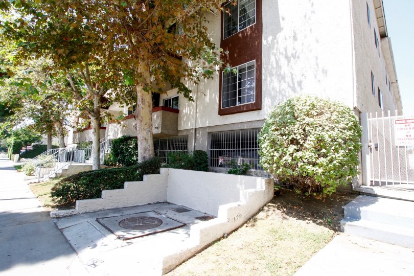 Saticoy Villas Condos, Lofts & Townhomes For Sale Saticoy Villas Real